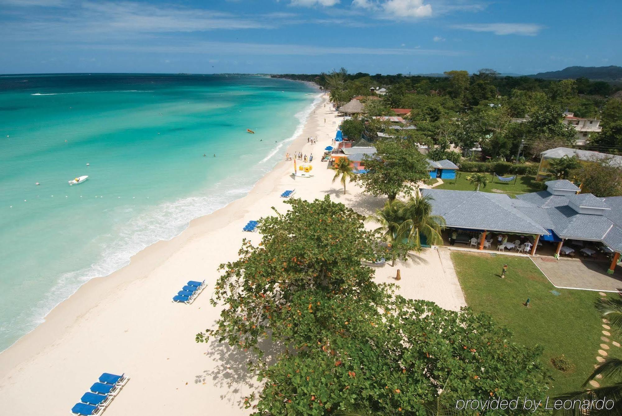 Grand Pineapple Beach Negril Otel Dış mekan fotoğraf