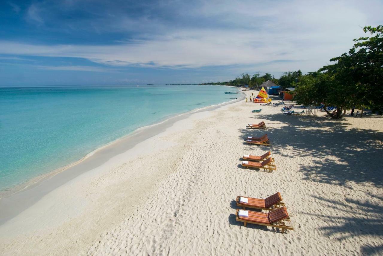 Grand Pineapple Beach Negril Otel Dış mekan fotoğraf